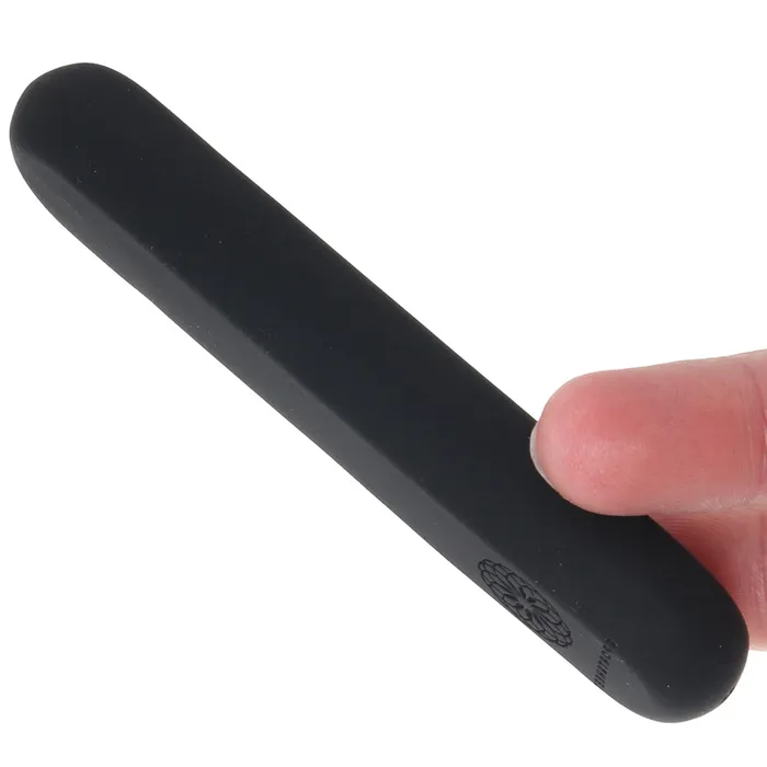 Sportsheets Vibrators Pivot Flat Bullet Vibe in Black